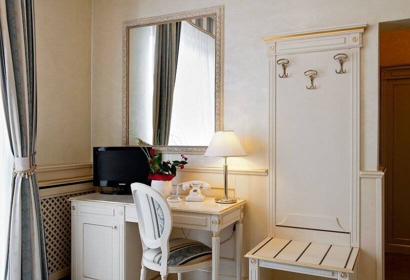 Номер Стандарт, Nouvel Hotel Des Bains