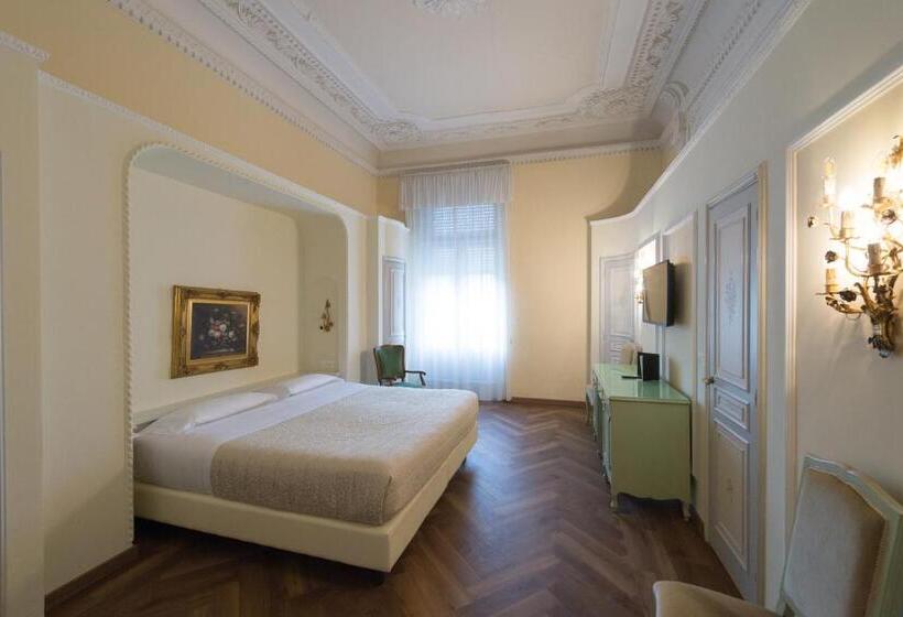 Номер Superior Кровать Кинг, Grand Hotel Liberty
