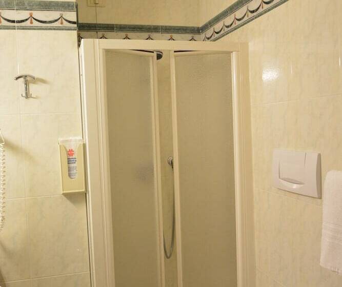 Номер Economy, Grand Hotel Liberty