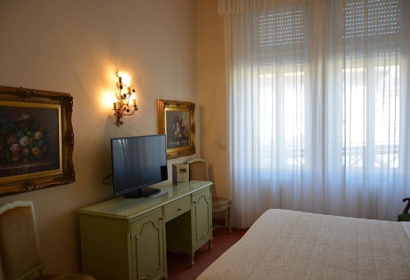 Номер Superior, Grand Hotel Liberty