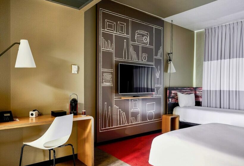 اتاق پرمیوم, Ibis Milano Centro