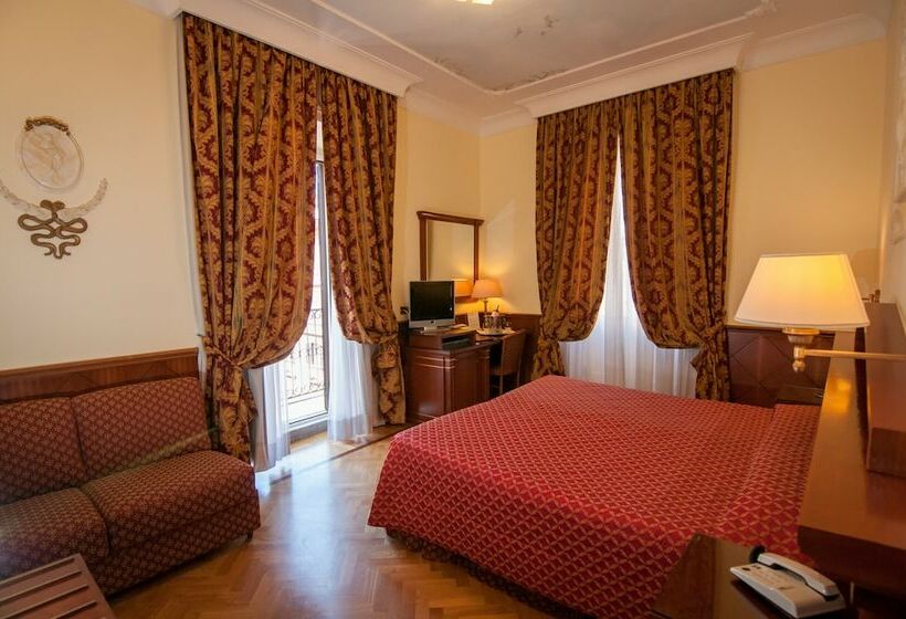 اتاق استاندارد چهار تخته, Palladium Palace