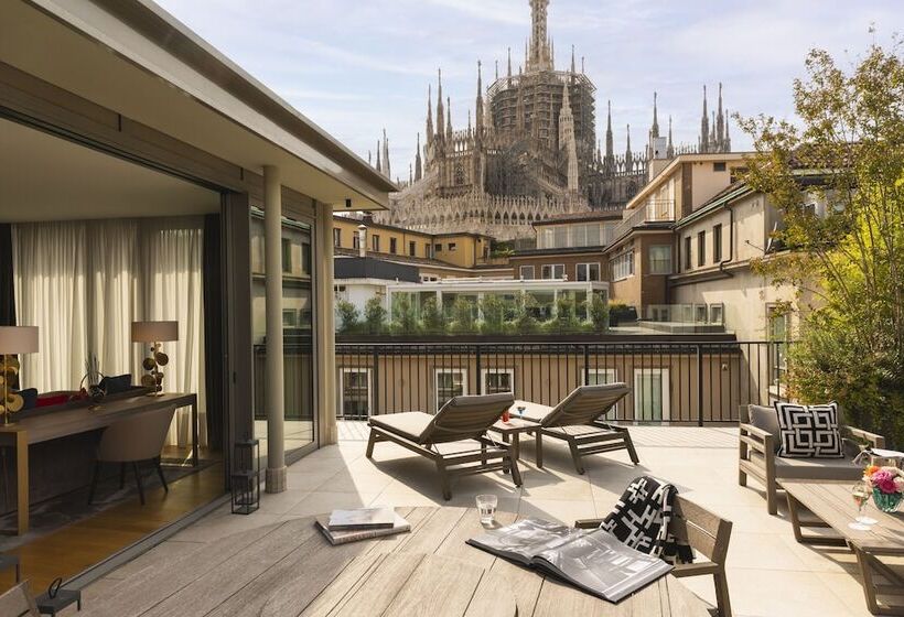 1 Bedroom Penthouse Apartment, Rosa Grand Milano   Starhotels Collezione