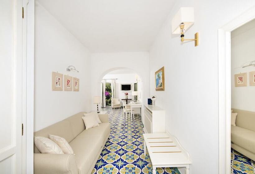 Junior Suite Vista Mar, Savoia
