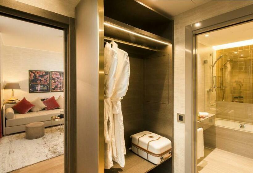 سوییت جونیور, Rosa Grand Milano   Starhotels Collezione