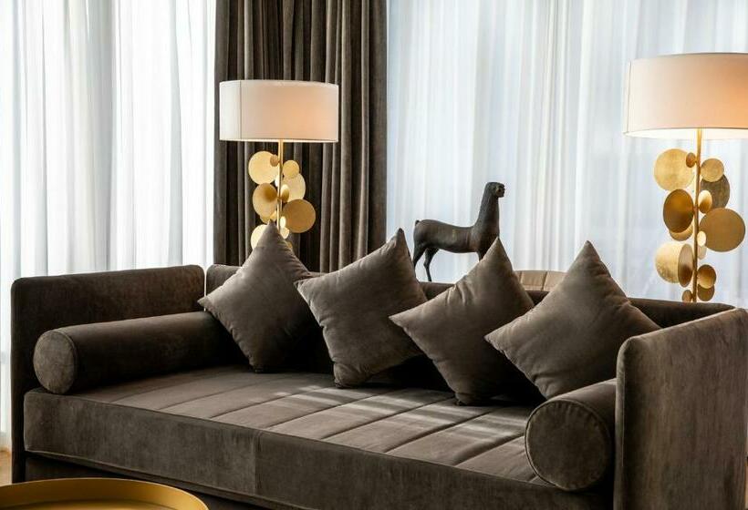 1 Bedroom Penthouse Apartment, Rosa Grand Milano   Starhotels Collezione