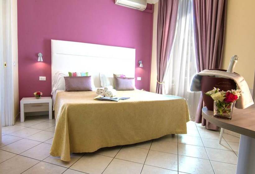 غرفة قياسية ثلاثية, Albergo Belsoggiorno
