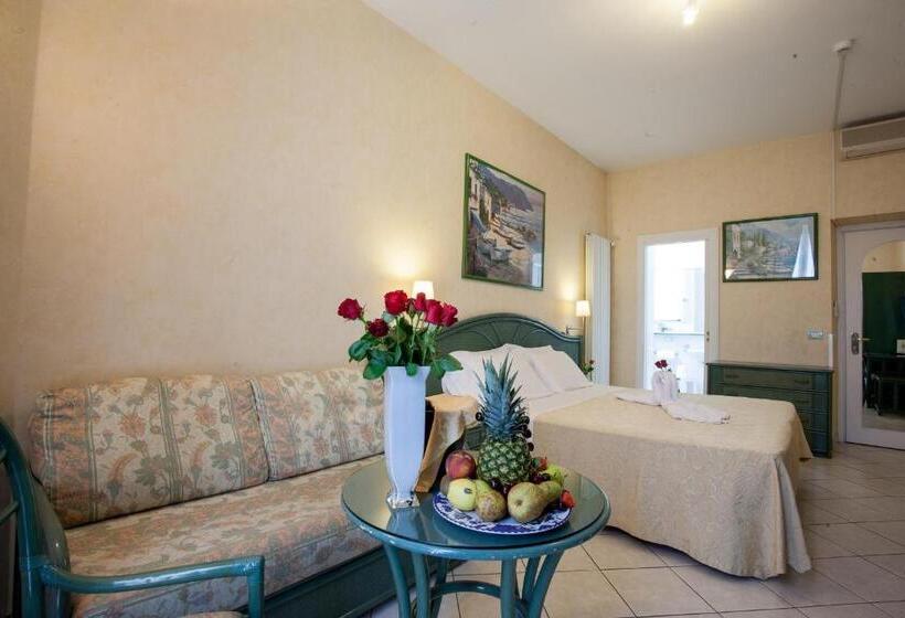 غرفة عائلية, Albergo Belsoggiorno