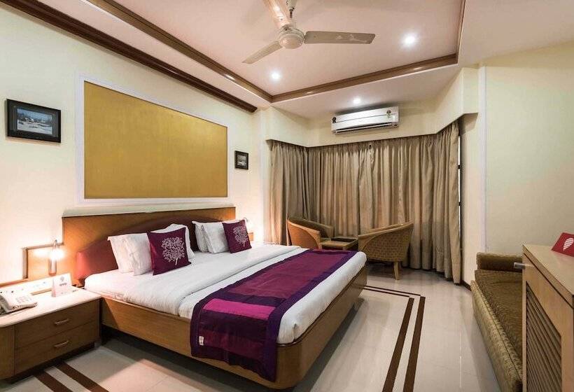 Номер Deluxe, Godwin   Colaba