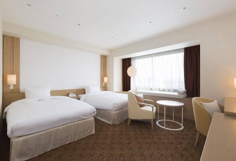 Номер Комфорт, Keio Plaza Hotel Sapporo
