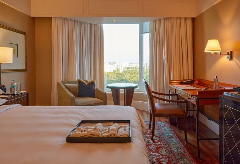 Premium Room City View, The Leela Mumbai