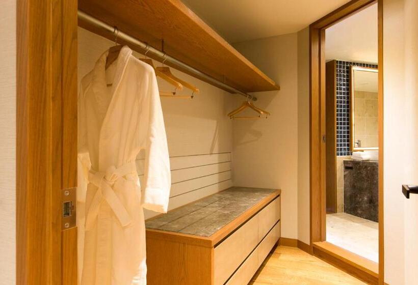 Королевский Люкс, Highland Resort Hotel & Spa