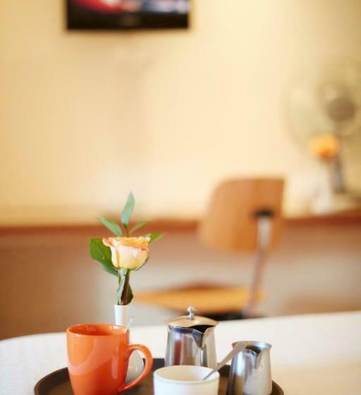 اتاق استاندارد با تخت بزرگ, Fairview Hotel Nairobi