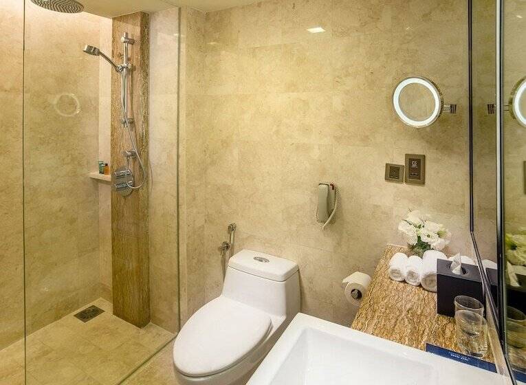 Номер Стандарт Плюс, Hilton Petaling Jaya