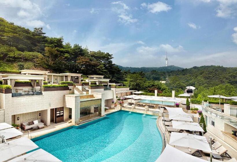 Номер Executive, The Shilla Seoul