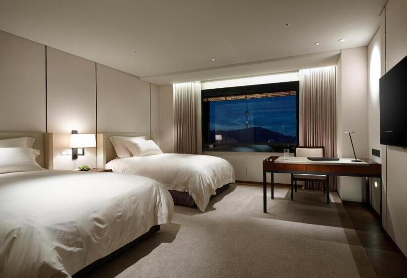 Номер Deluxe, The Shilla Seoul