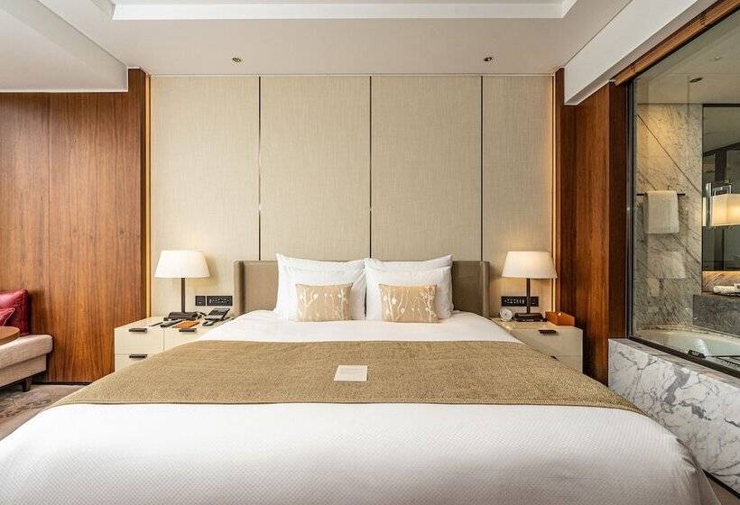Номер Deluxe, Lotte Hotel Seoul