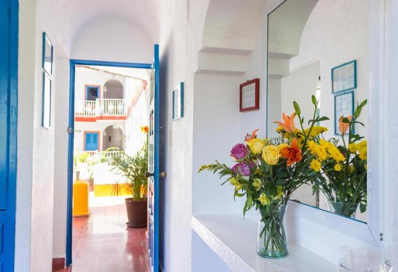 Habitació Triple Estàndard, Encino Malecon Centro Puerto Vallarta