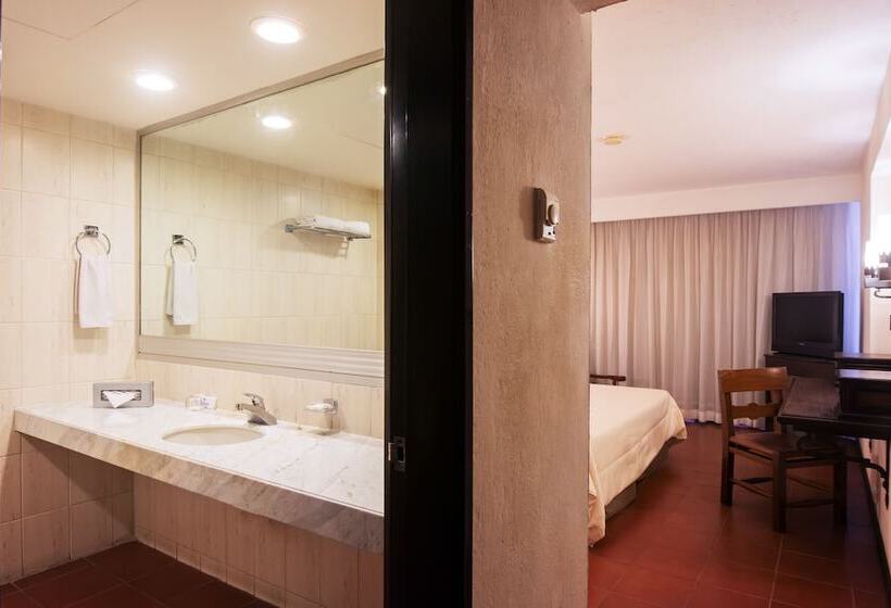 Chambre Standard, Fenix