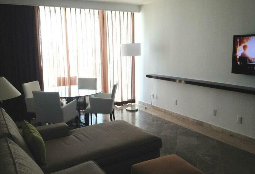 Family Suite, Krystal Grand Cancun - All Inclusive