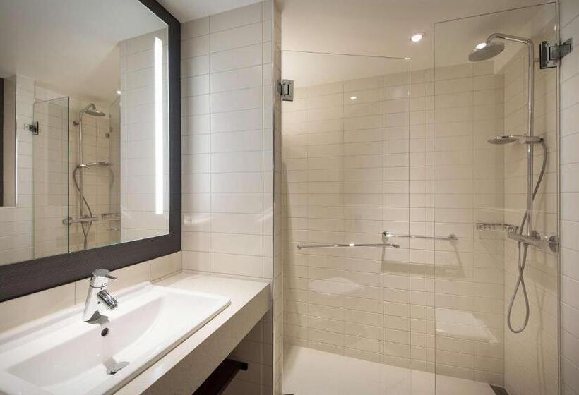 سوییت جونیور, Radisson Blu Scandinavia Hotel, Oslo