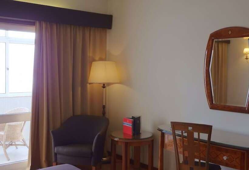 Номер Стандарт Вид на Город, Golden Tulip Porto Gaia