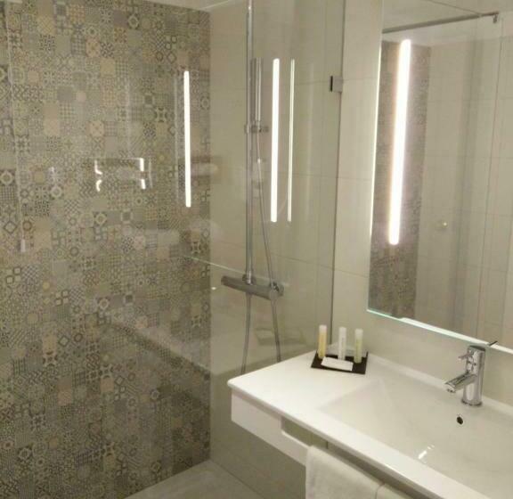Номер Superior Одноместный, Golden Tulip Porto Gaia