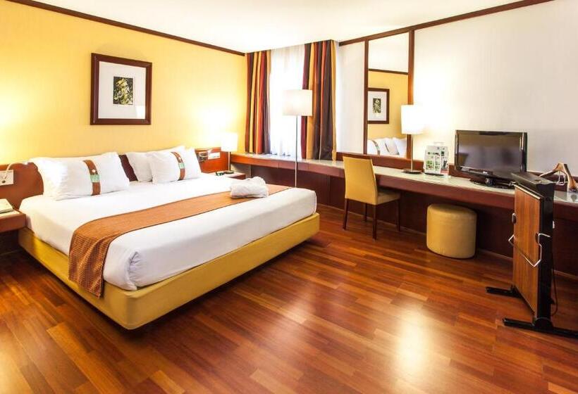 اتاق استاندارد با تخت بزرگ, Holiday Inn Lisbon Continental, An Ihg