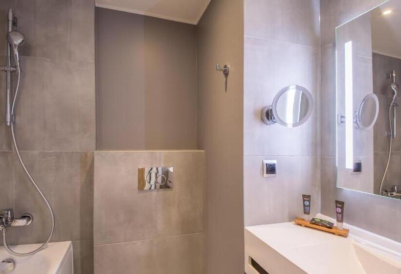Номер Superior, Novotel Wrocław Centrum