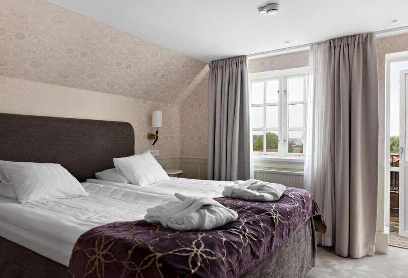Люкс, Best Western Strand