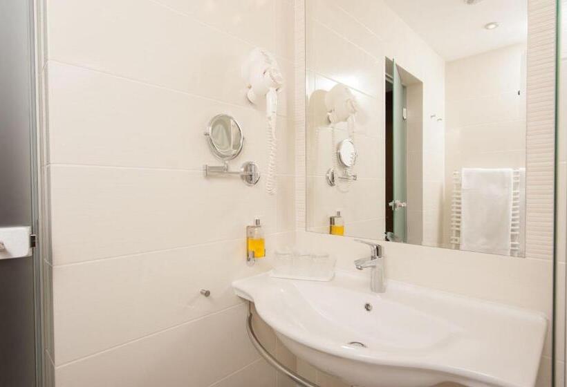 اتاق کلاس بیزنس, Grand Hotel Coroana