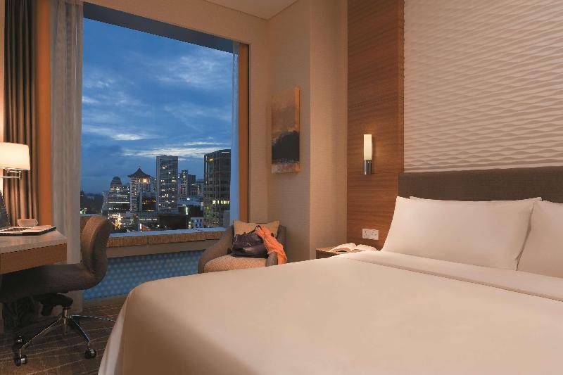 Club Room King Bed, Jen Singapore Orchardgateway By Shangrila