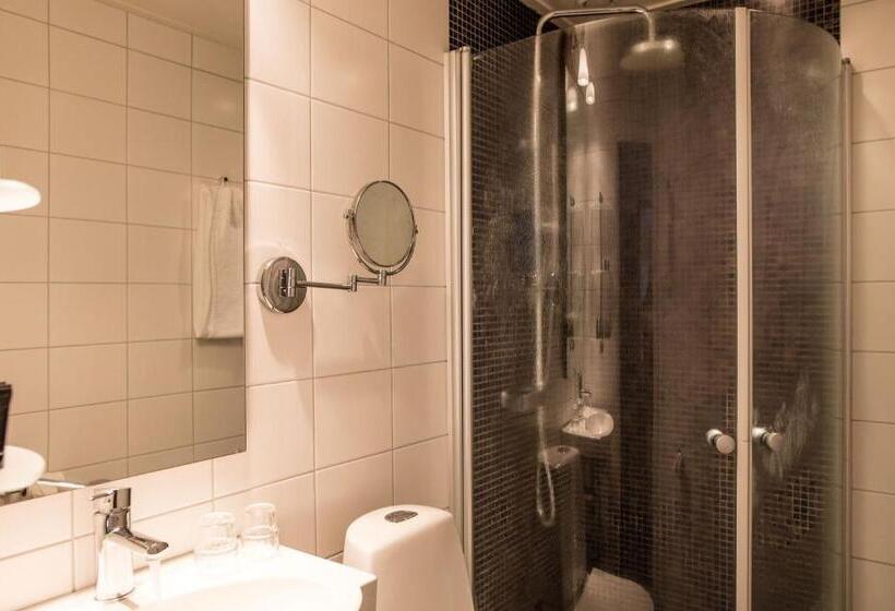 اتاق سوپریور, Profilhotels Calmar Stadshotell