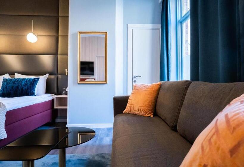 Полулюкс, Profilhotels Calmar Stadshotell