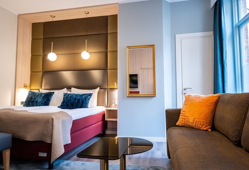 Полулюкс, Profilhotels Calmar Stadshotell