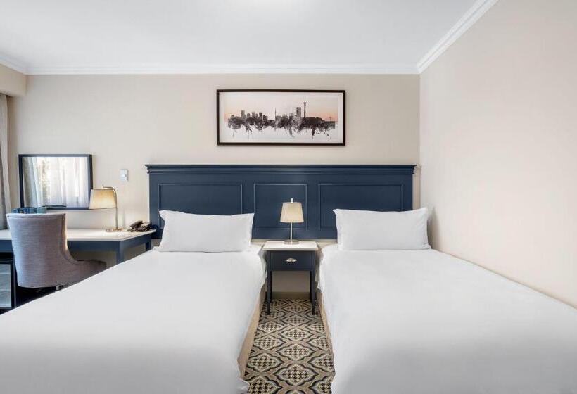Номер Стандарт Вид на Сад, Protea Hotel By Marriott Johannesburg Balalaika Sandton