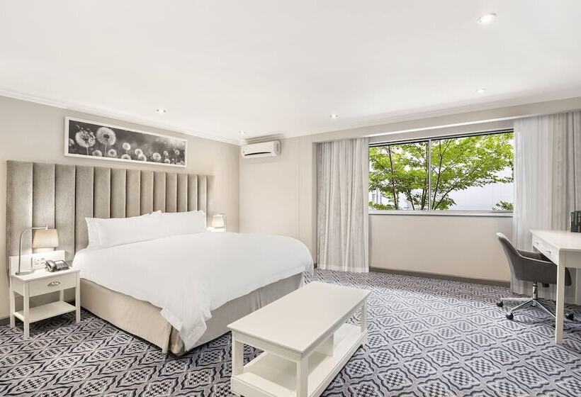 Люкс, Protea Hotel By Marriott Johannesburg Balalaika Sandton