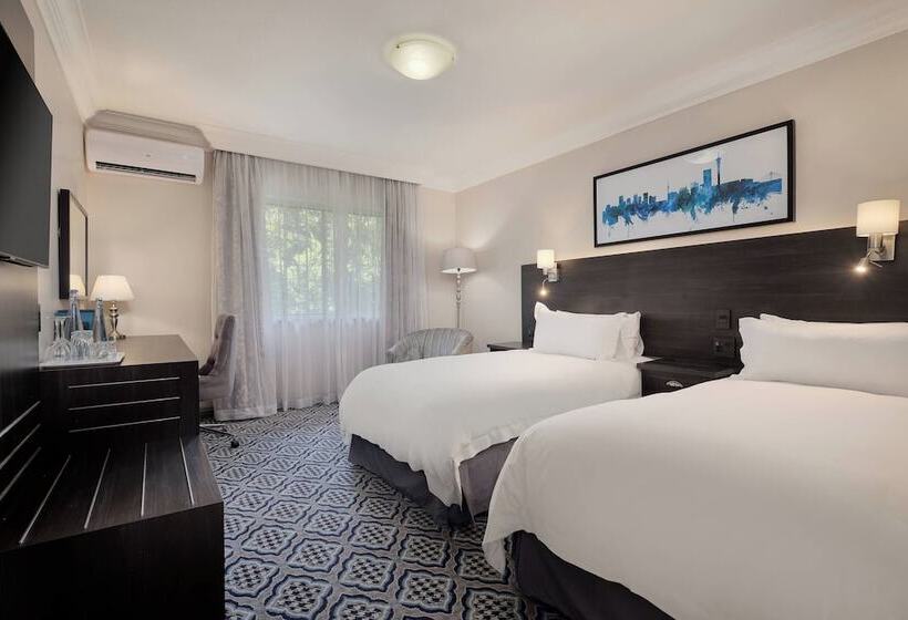 Номер Стандарт Вид на Сад, Protea Hotel By Marriott Johannesburg Balalaika Sandton