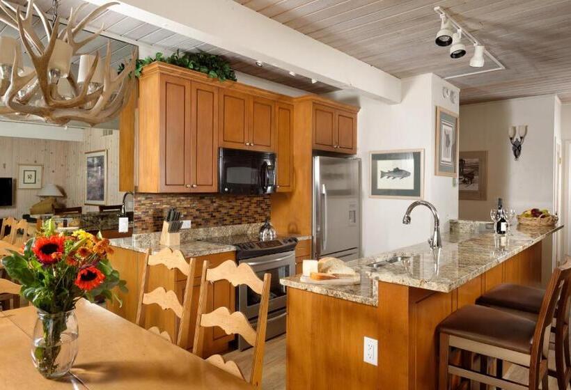 Апартаменты 2 Спальни, Aspen Square Condominium