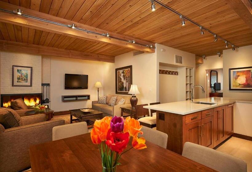 Апартаменты 2 Спальни, Aspen Square Condominium
