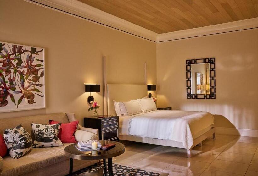 Номер Superior Кровать Кинг, Belair  Dorchester Collection