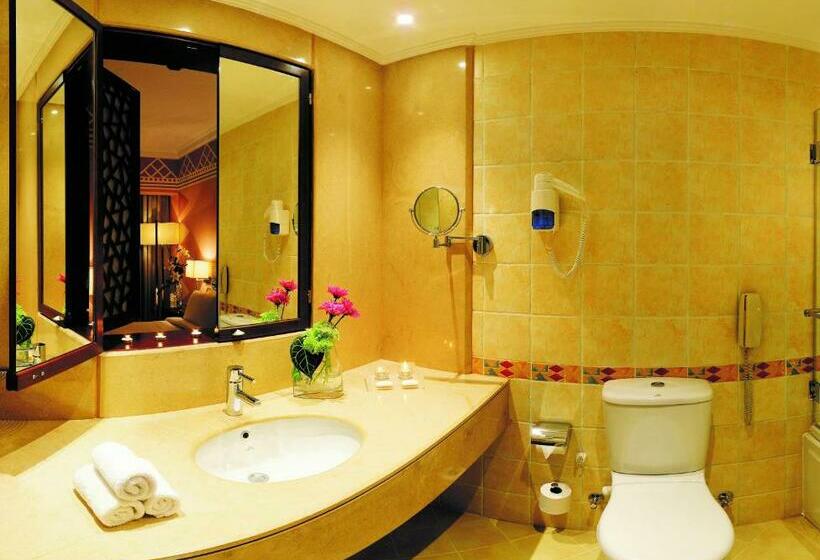 اتاق سوپریور با تخت بزرگ, Movenpick Resort Aswan