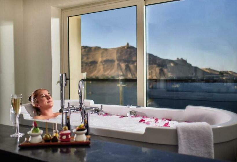 سوئیت پرزیدنت, Movenpick Resort Aswan
