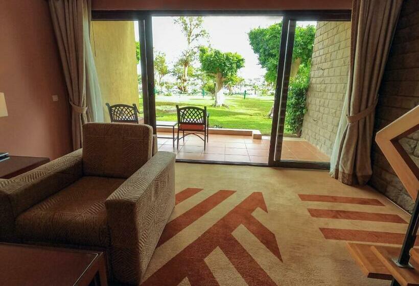 سوییت دوبلکس, Movenpick Resort Aswan