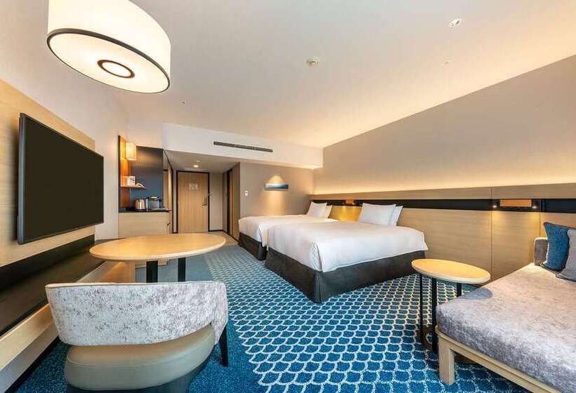 اتاق اجرایی, Ramses Hilton