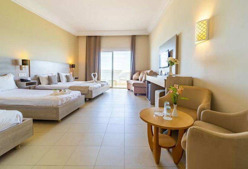 Camera Quadrupla Standard, Riadh Palms Resort & Spa