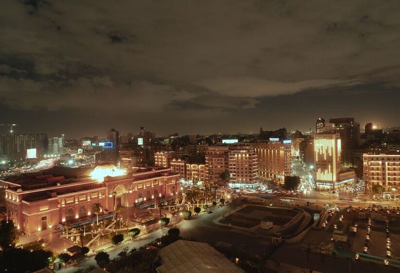 琮城市景观的豪华间, The Nile Ritz Carlton