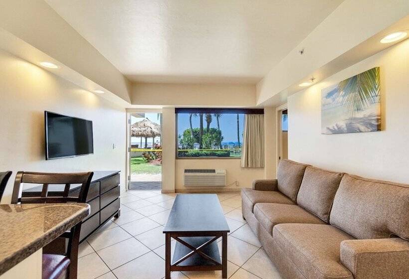 바다 전망 스위트, Best Western Plus Beach Resort