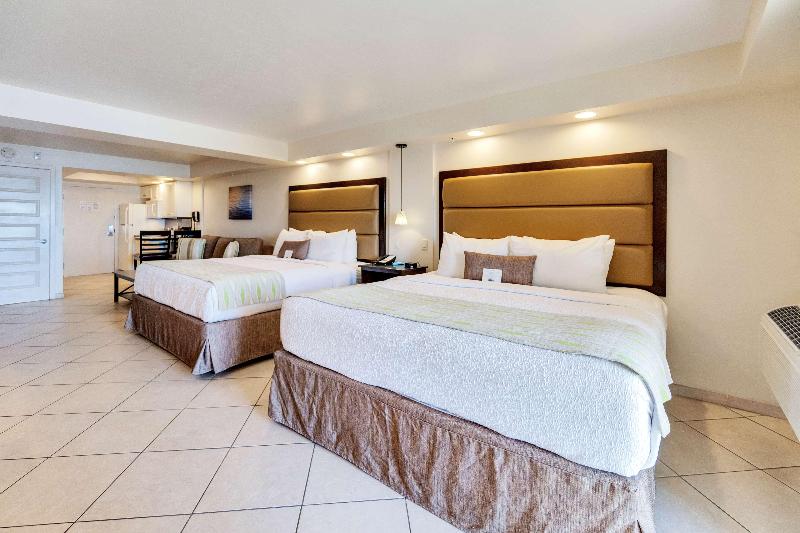 스위트 킹사이즈 침대, Best Western Plus Beach Resort