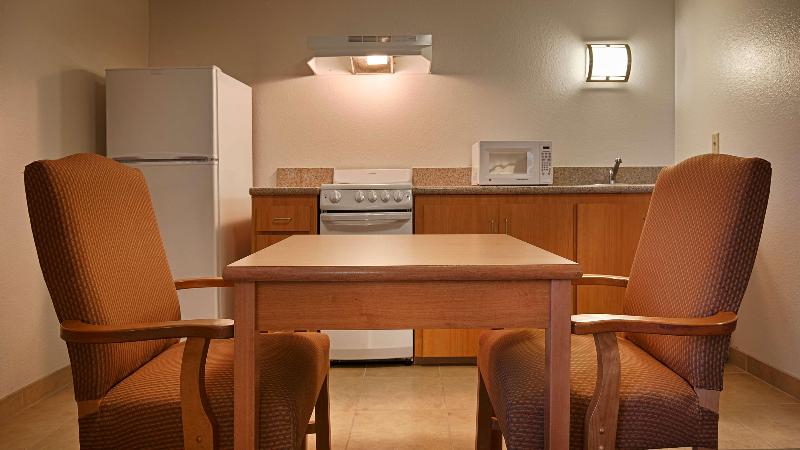 스위트 킹사이즈 침대, Best Western Aladdin Inn
